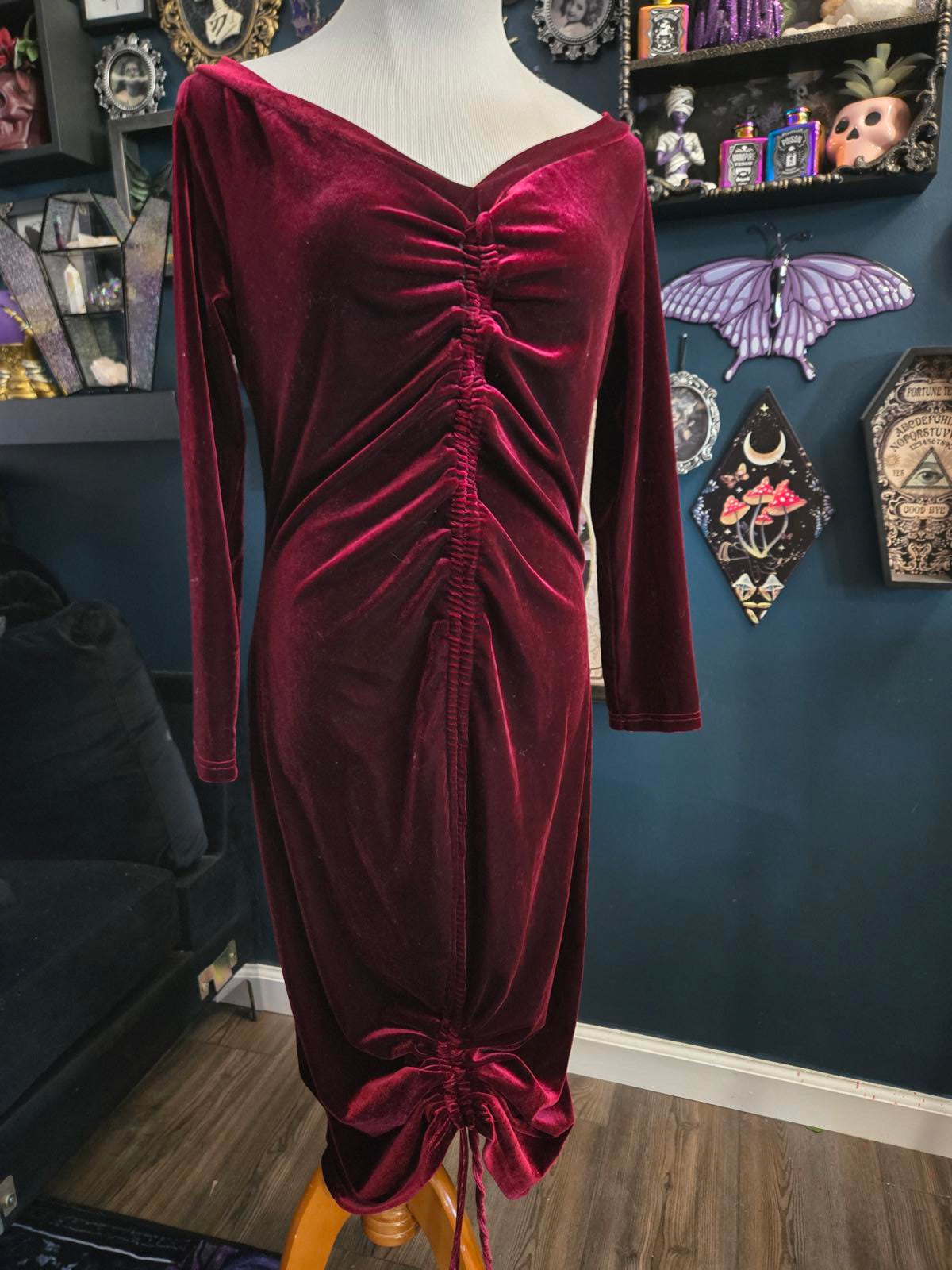 Rich wine red burgundy long sleeve velvet adjustable dress