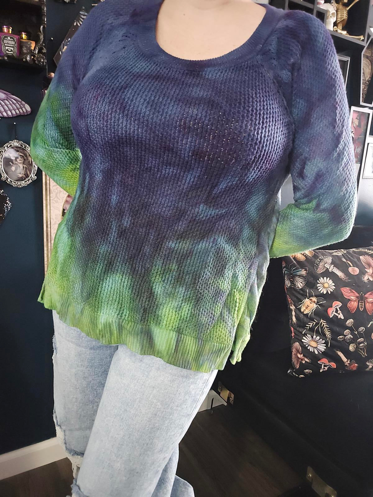 Tie dyed cable knit sweater