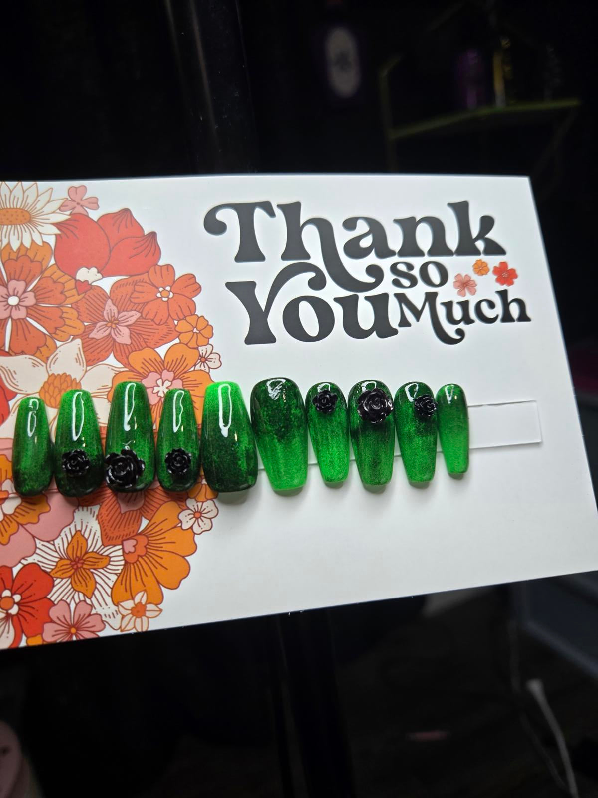 Distressed green and black rose handmade press on nails