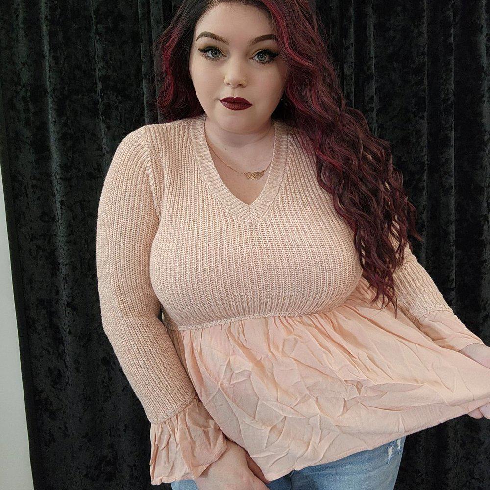 Light pink peplum sweater Altar'd State medium