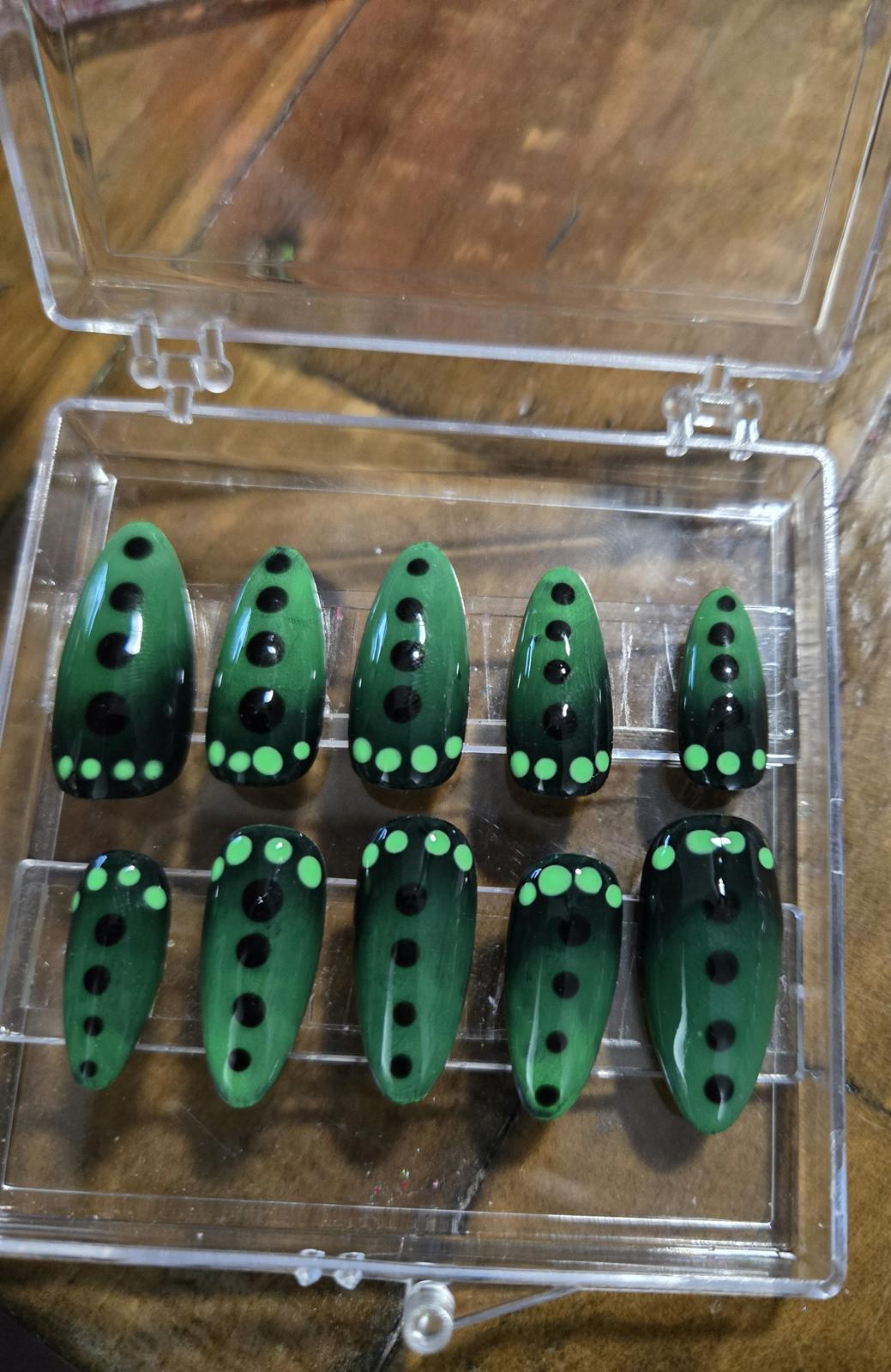 Ombre green dotted nails custom made