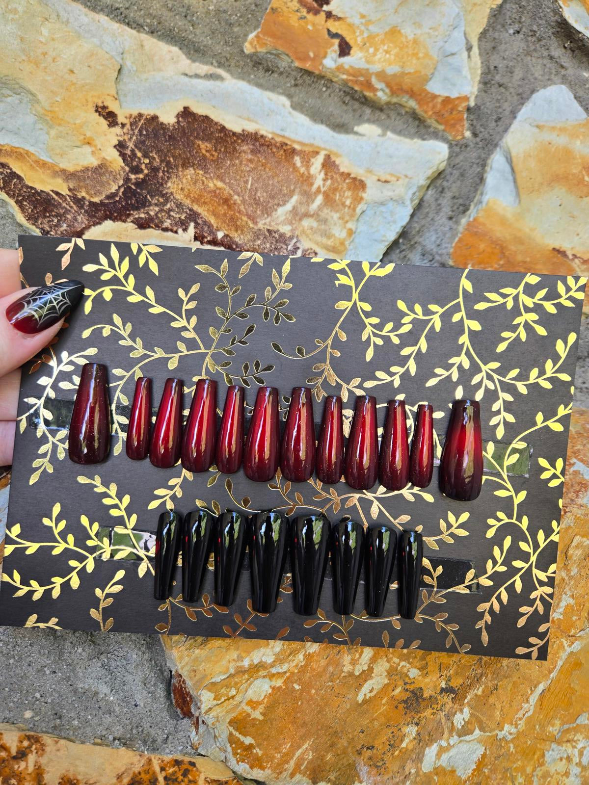 Vampy ombre red and black nails custom made