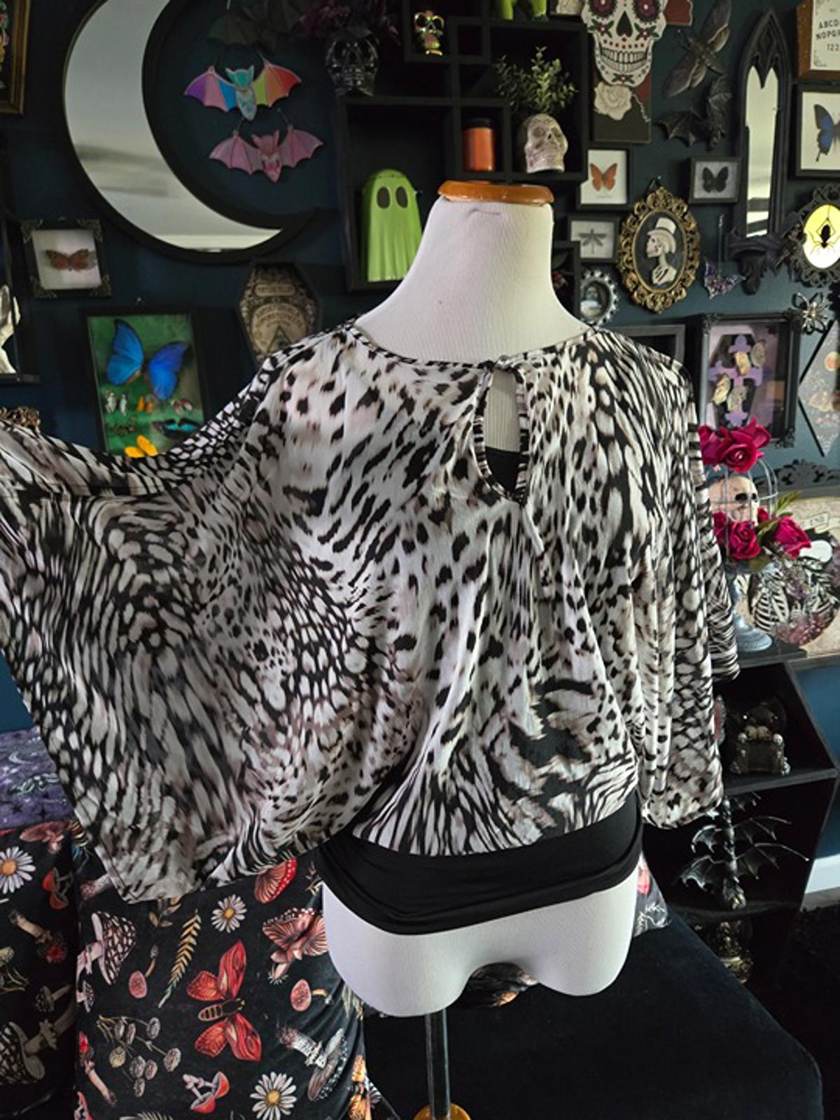 Jennifer Lopez animal print layered blouse small