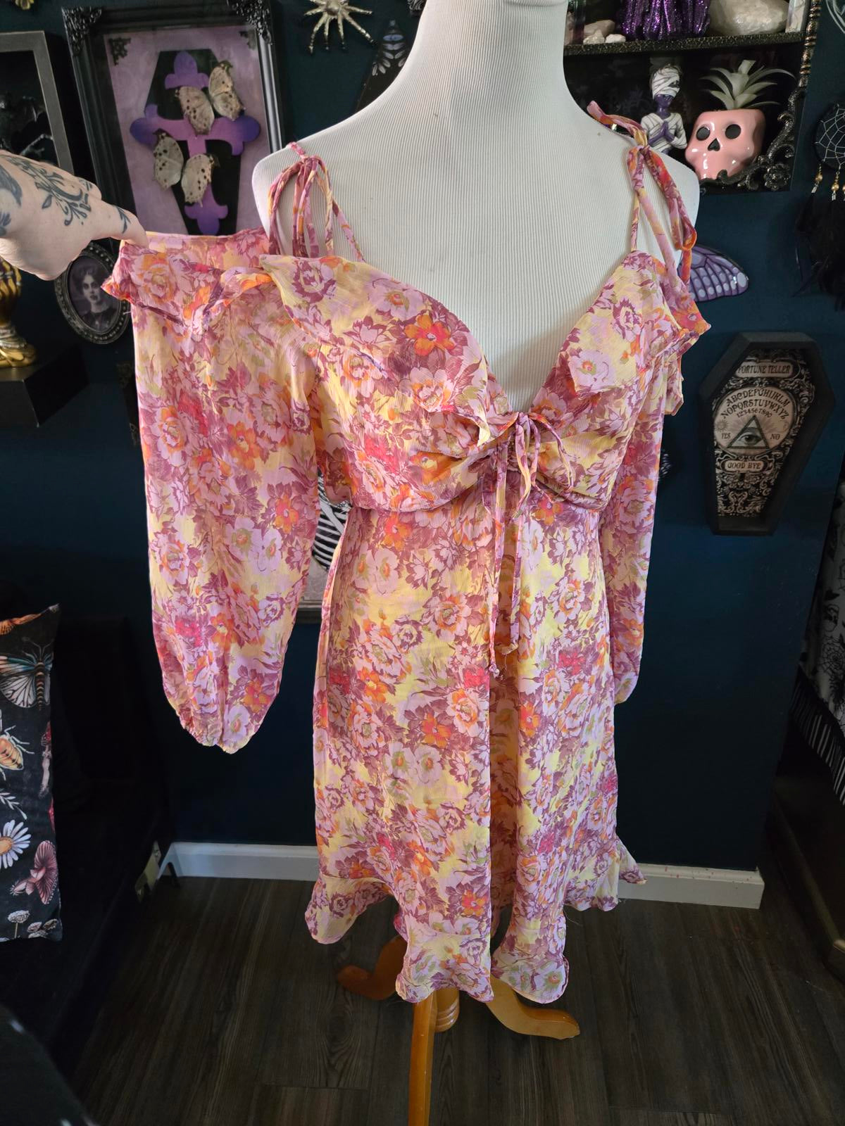 Spring floral cold shoulder dress