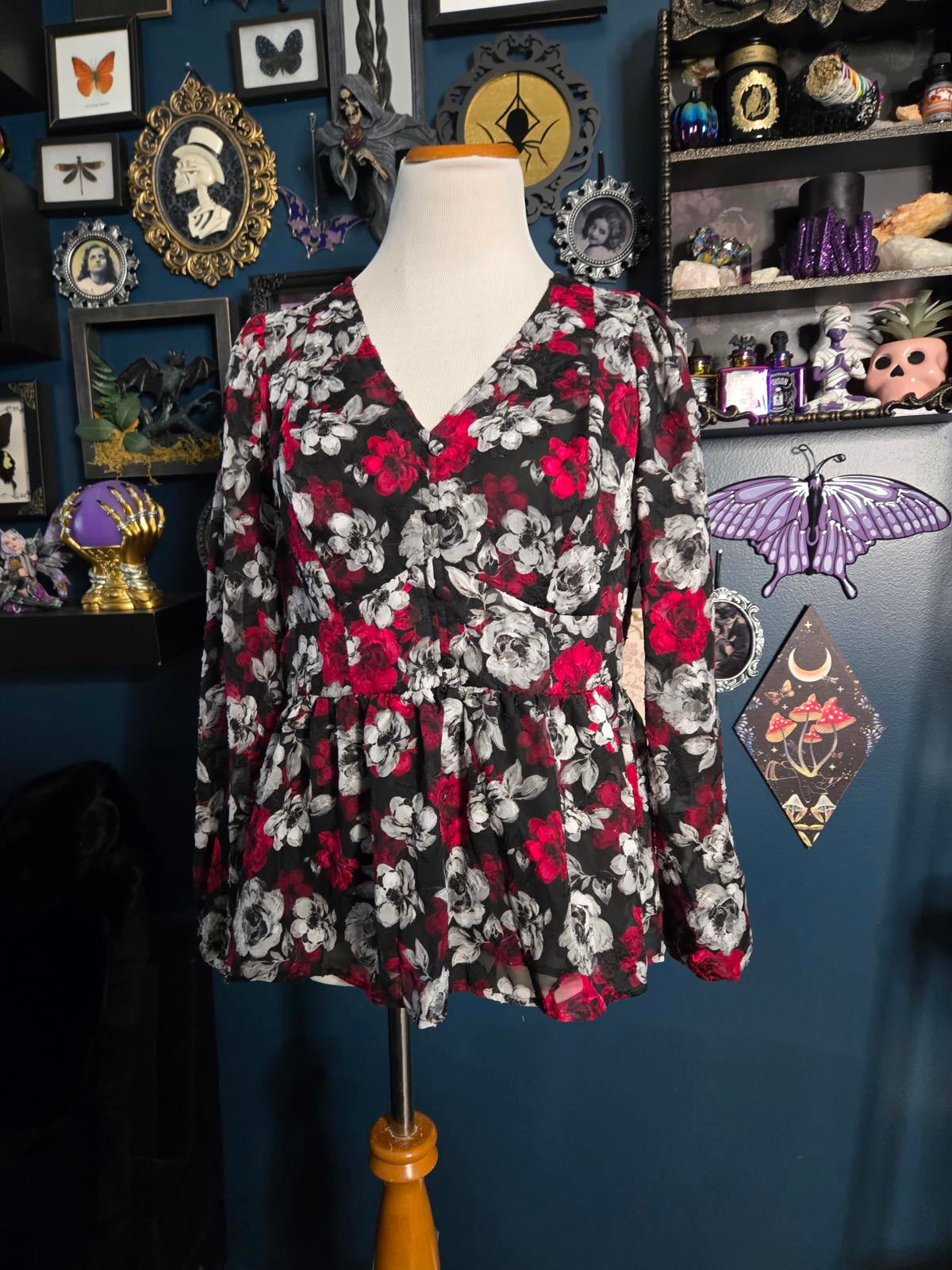 Fancy floral peplum blouse torrid 00