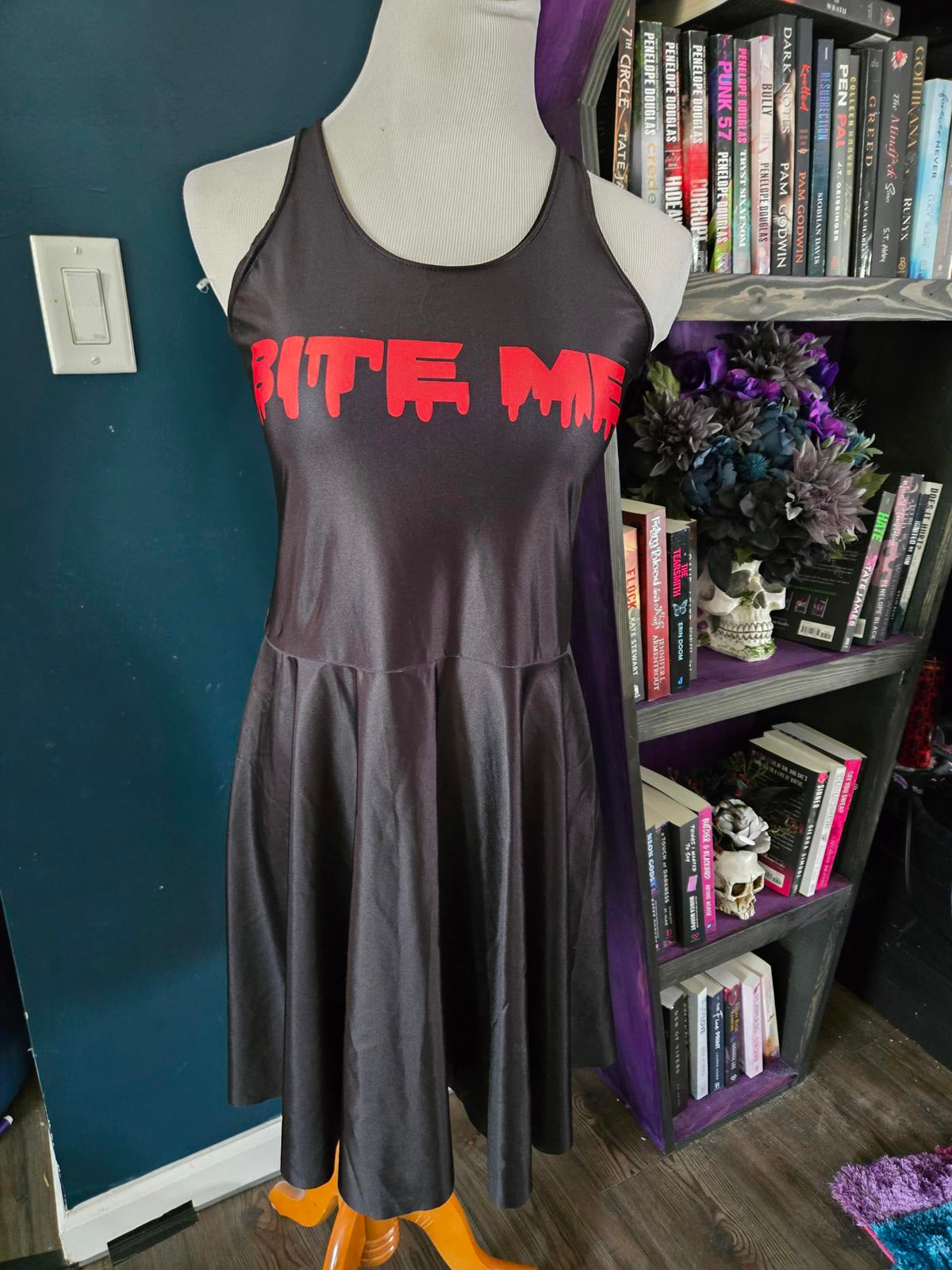 Black skater dress "bite me"
