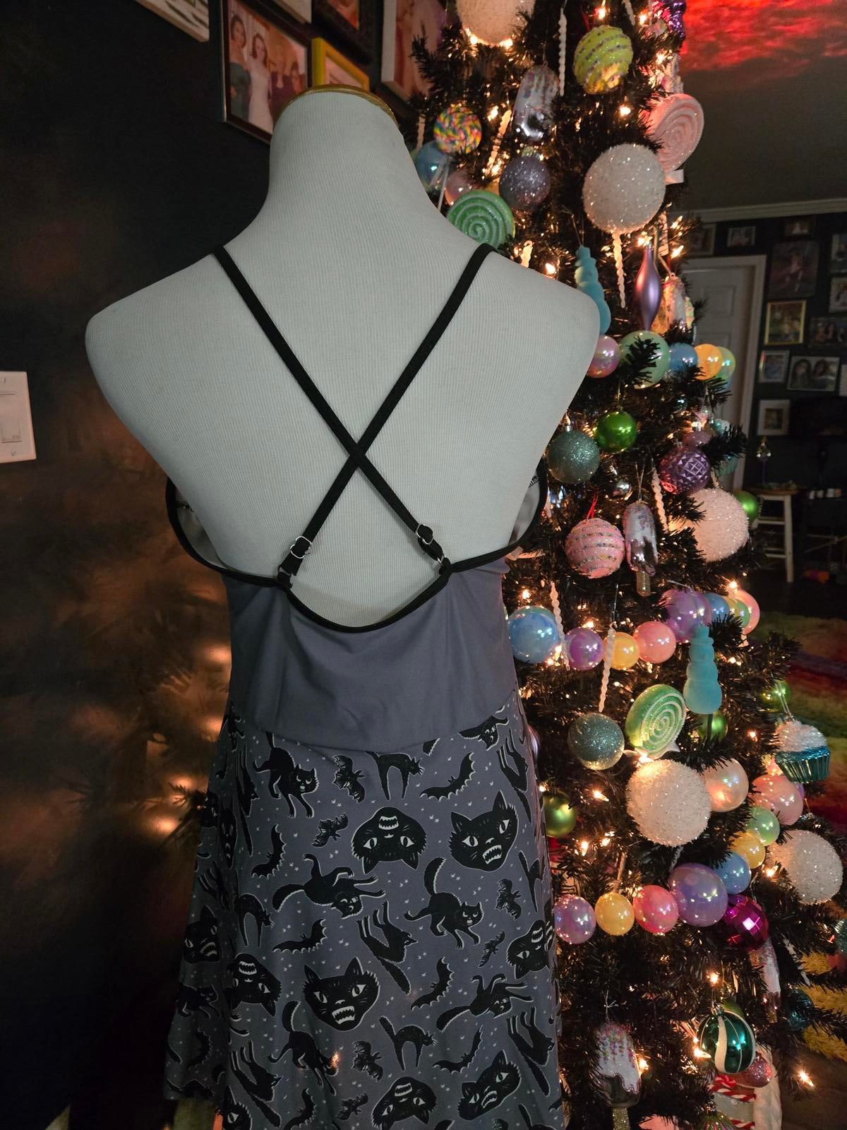 Too fast spooky cat dress