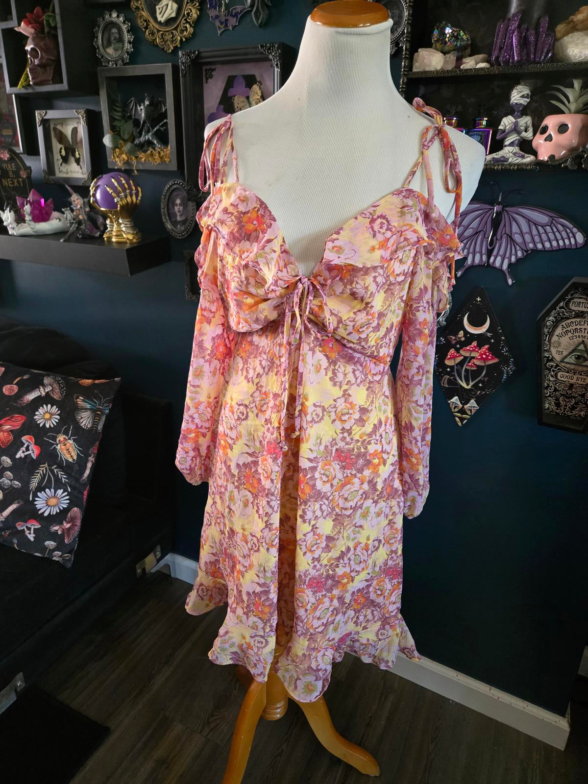 Spring floral cold shoulder dress