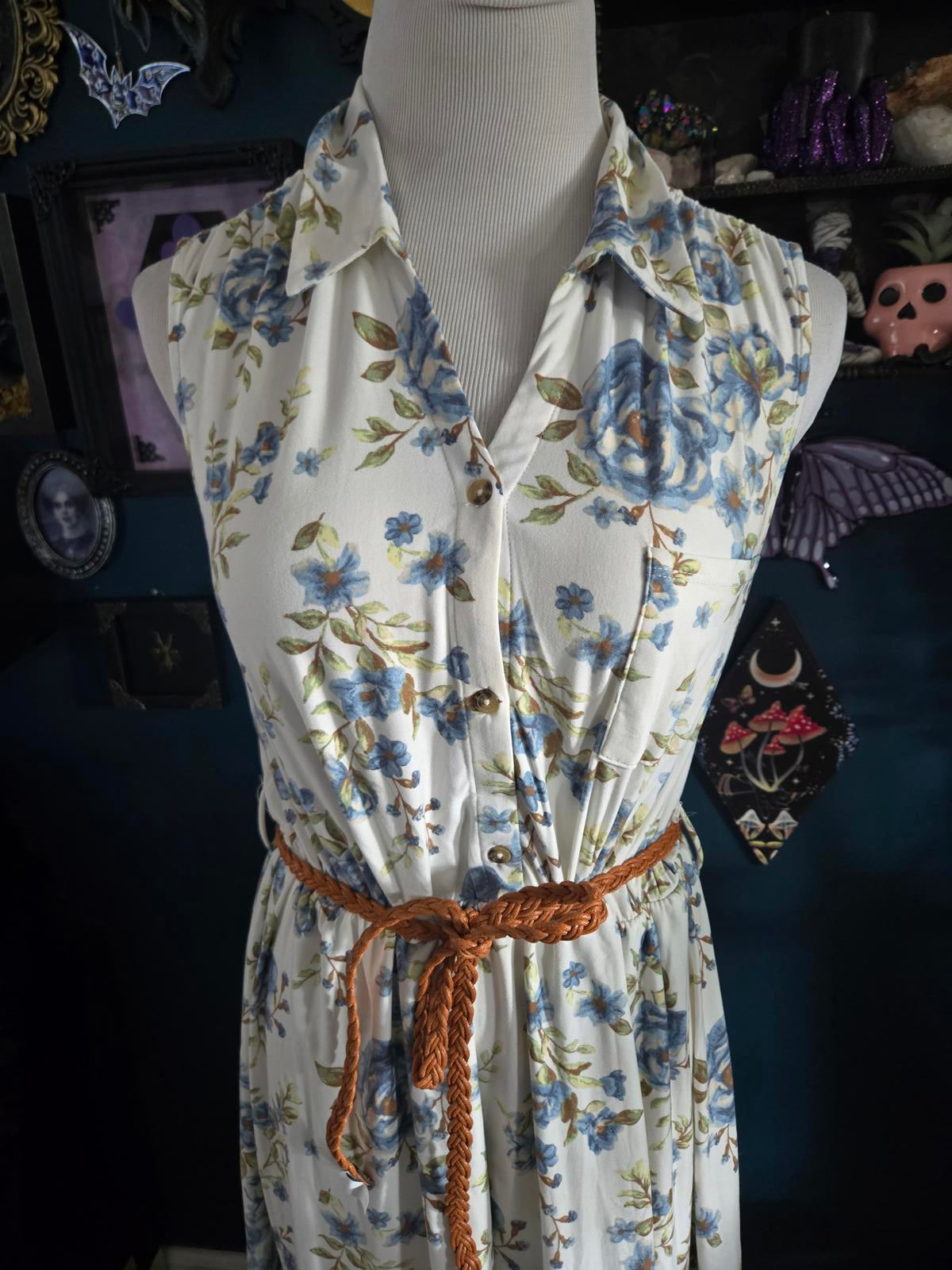 beautiful floral hi low dress with braided belt NWT