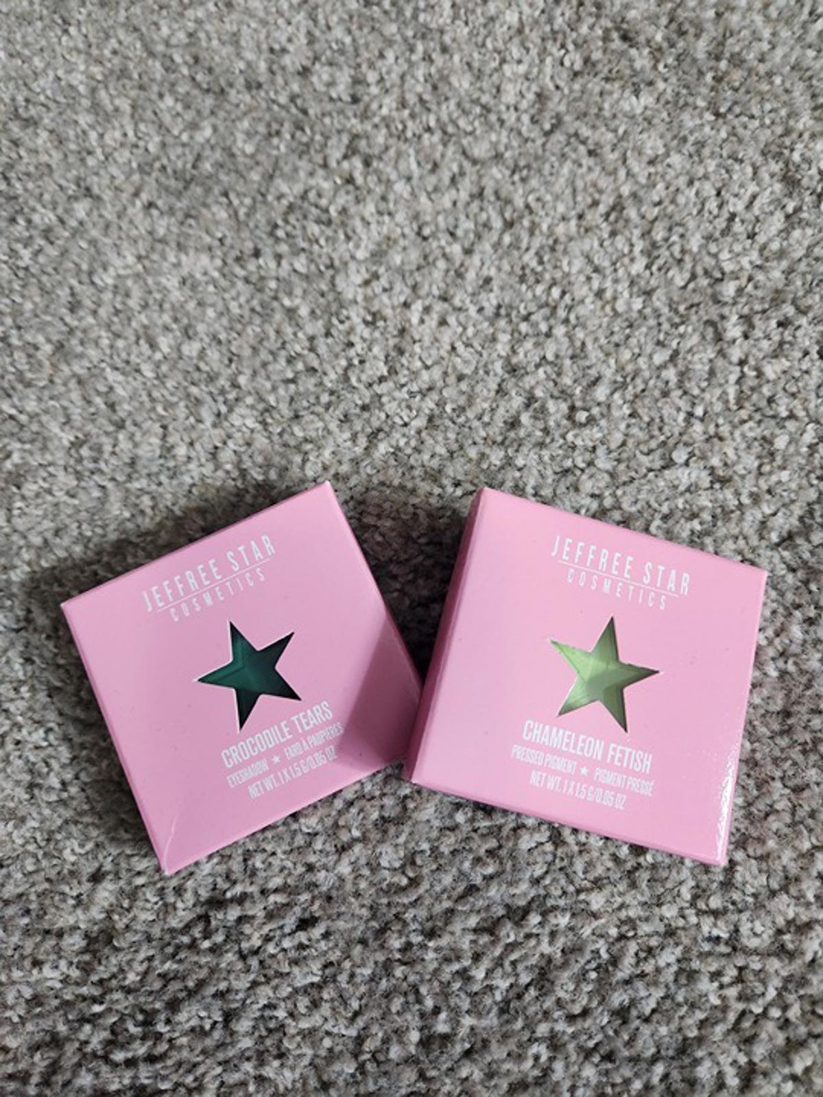 2 Jeffree star single eyeshadows New In Package
