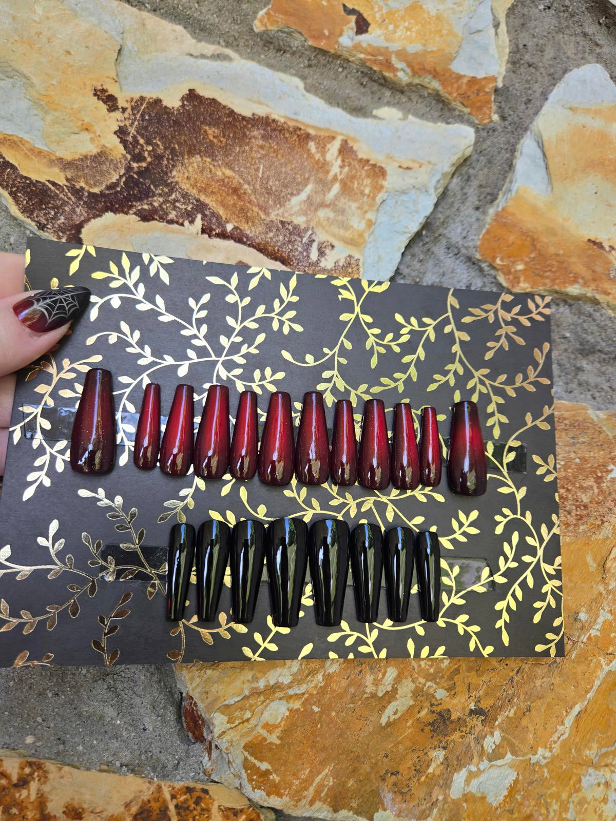 Vampy ombre red and black nails custom made