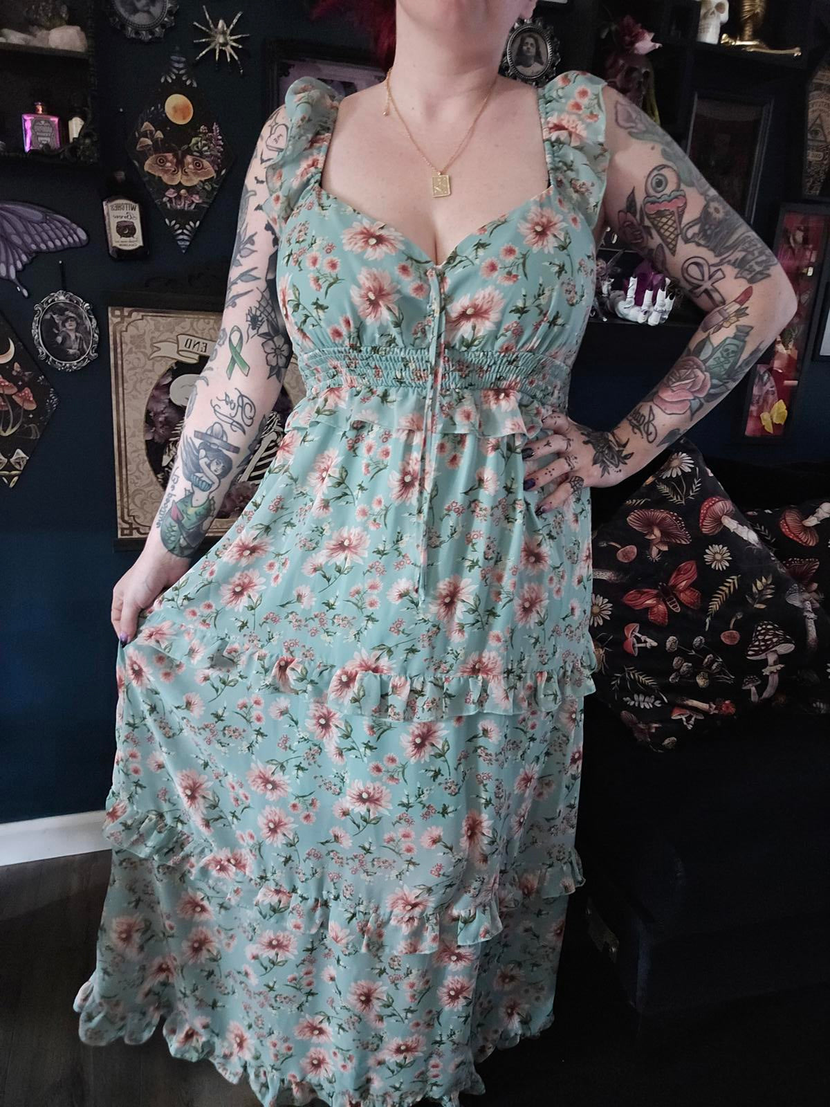 Mini floral maxi dress L