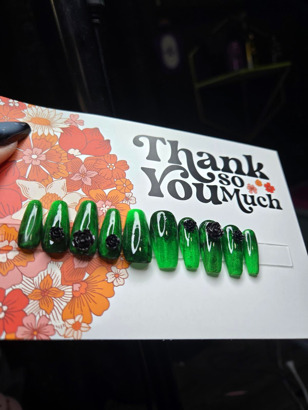 Distressed green and black rose handmade press on nails