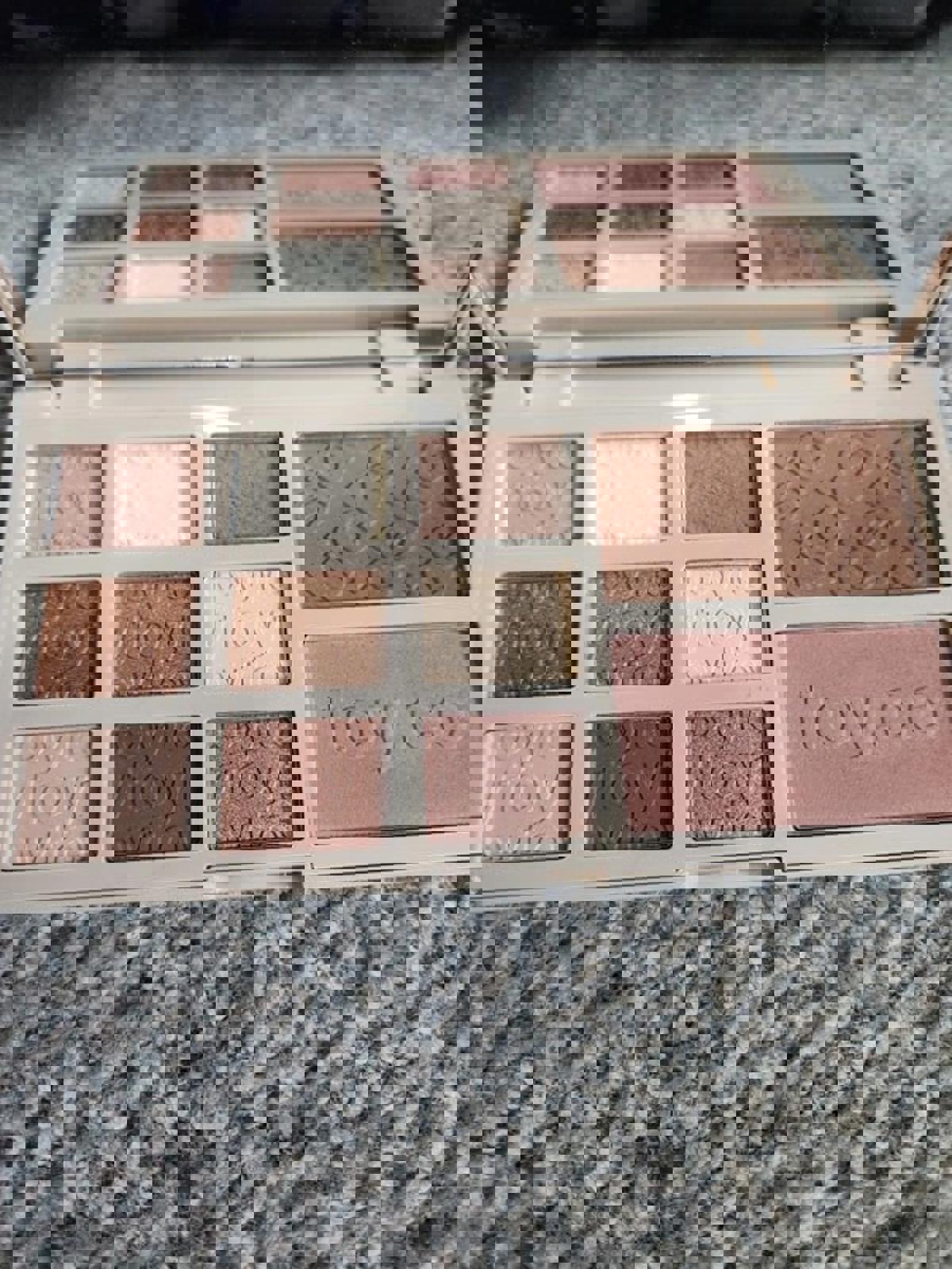 Toy Factory sidekick one face pallete w/ box