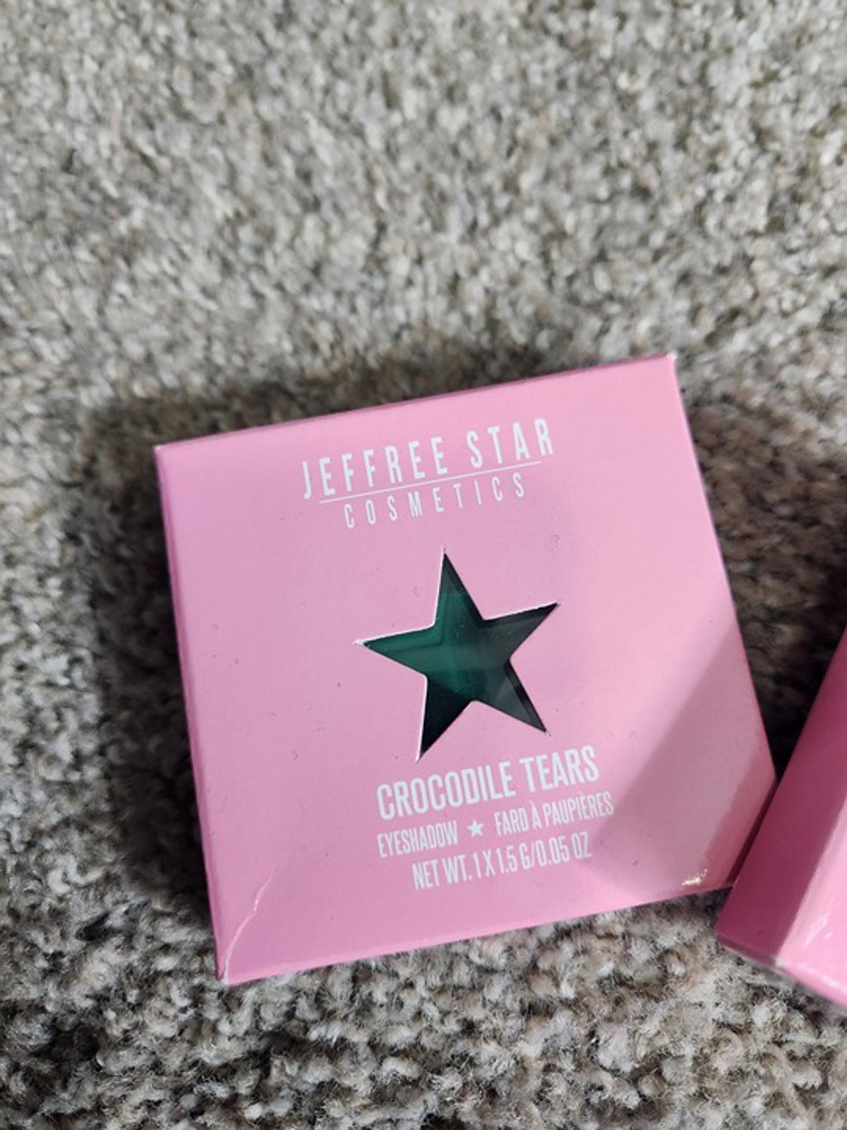 2 Jeffree star single eyeshadows New In Package