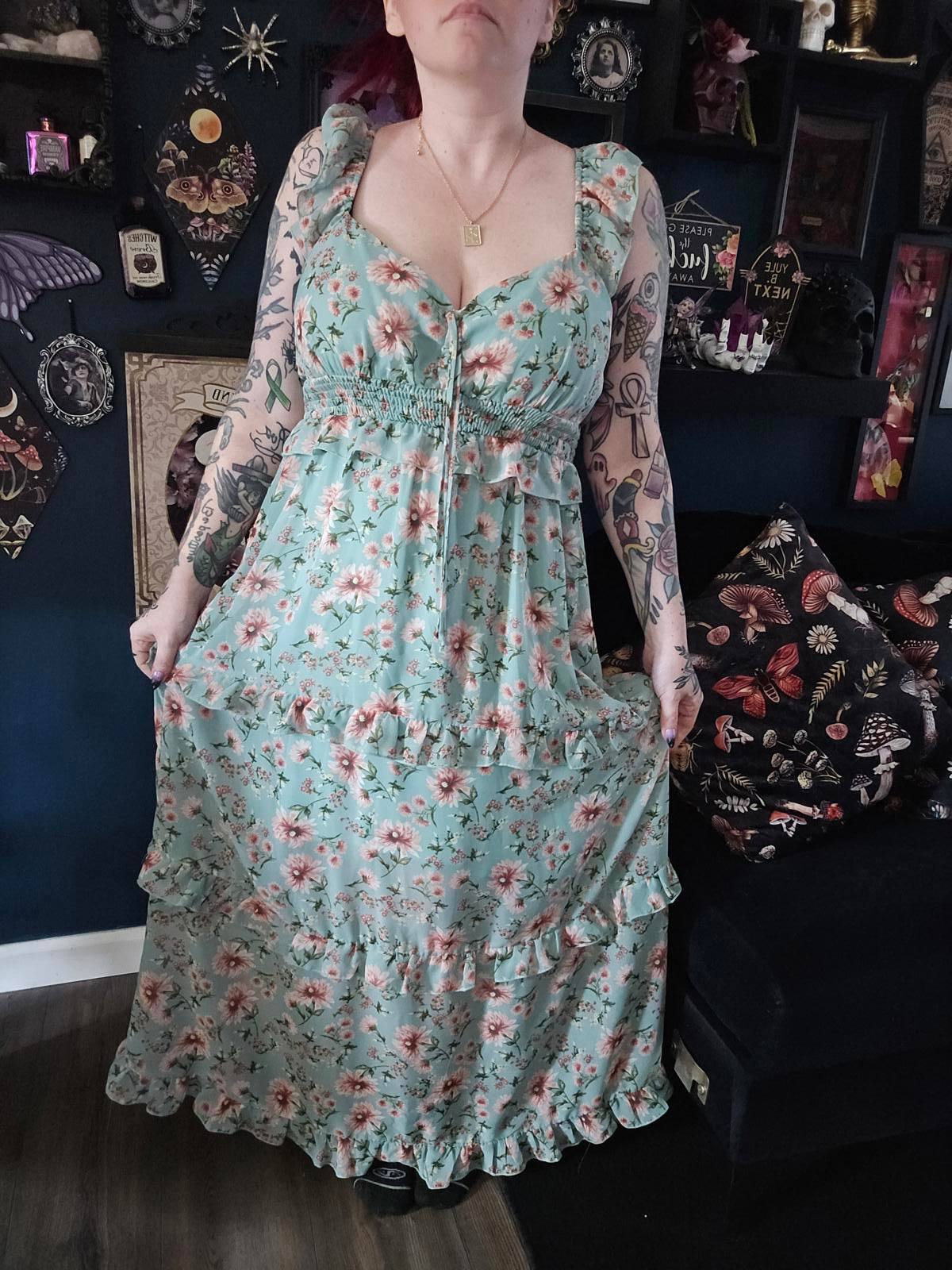 Mini floral maxi dress L