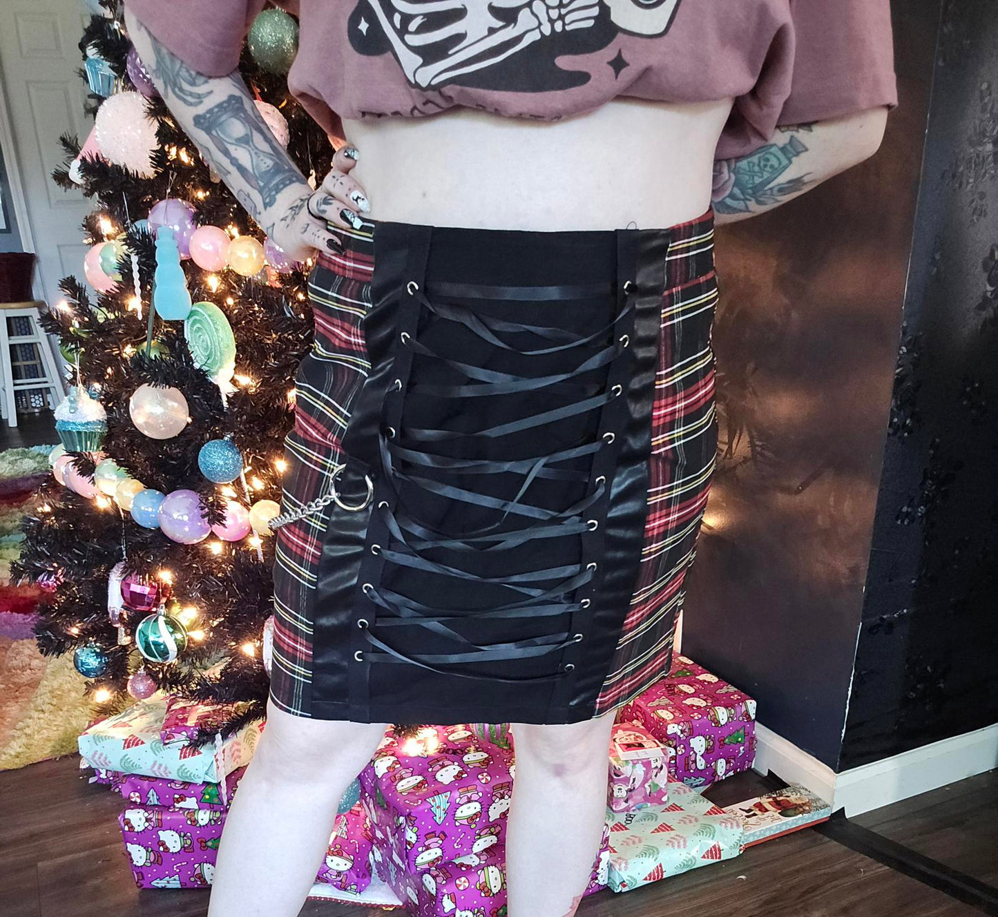 Lace up punk plaid skirt NWT