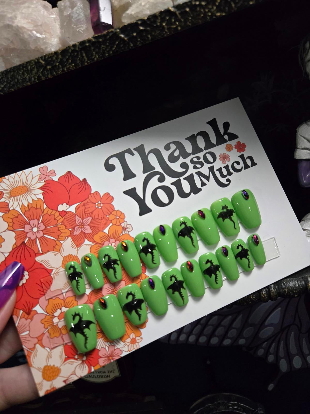 Dragon fantasy 20 piece press on nails custom made