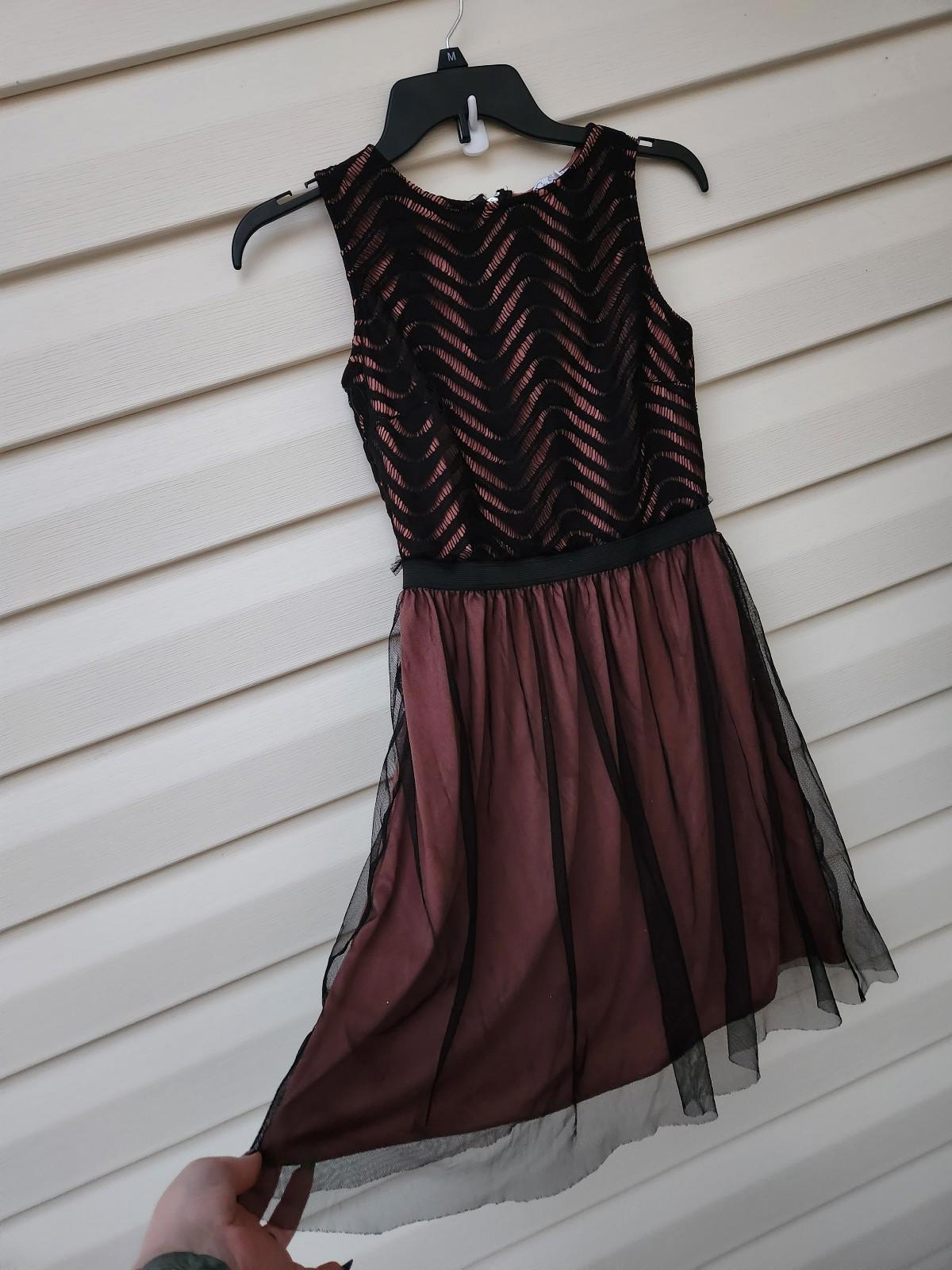 Speechless black and mauve lace juniors dress