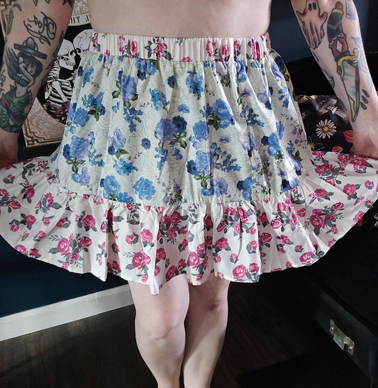 Colorful tiered floral mini skirt