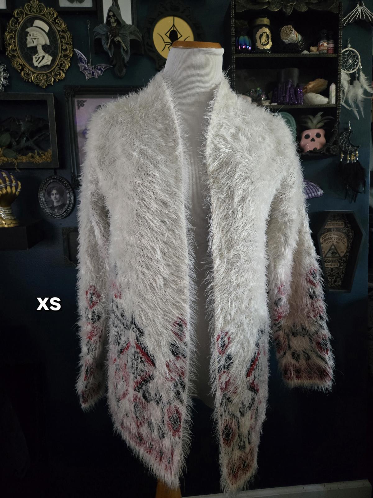 Knox Rose Aztec print fuzzy eyelash Cardigan