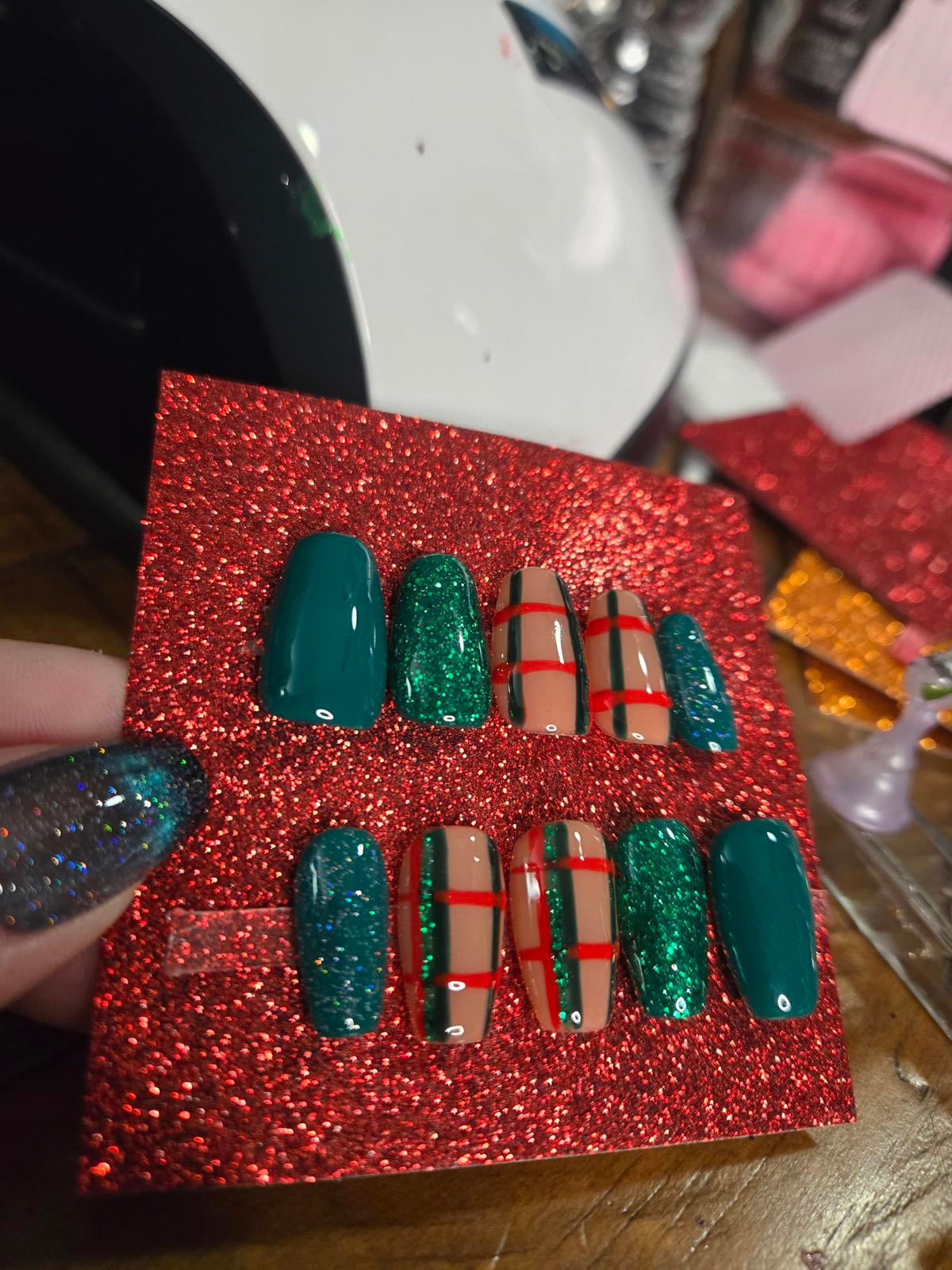 Christmas plaid press on nails custom made