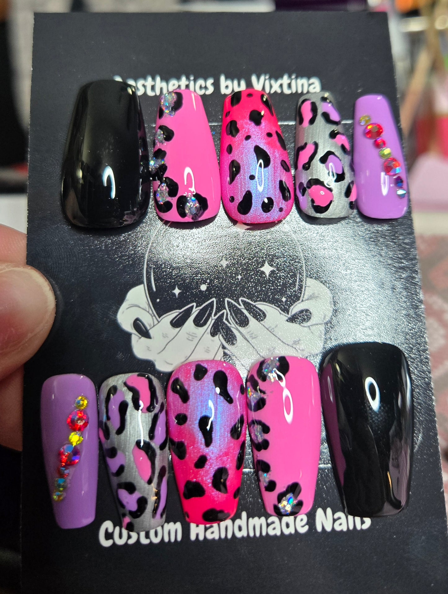 Lisa frank baddie handmade nails w/ bling