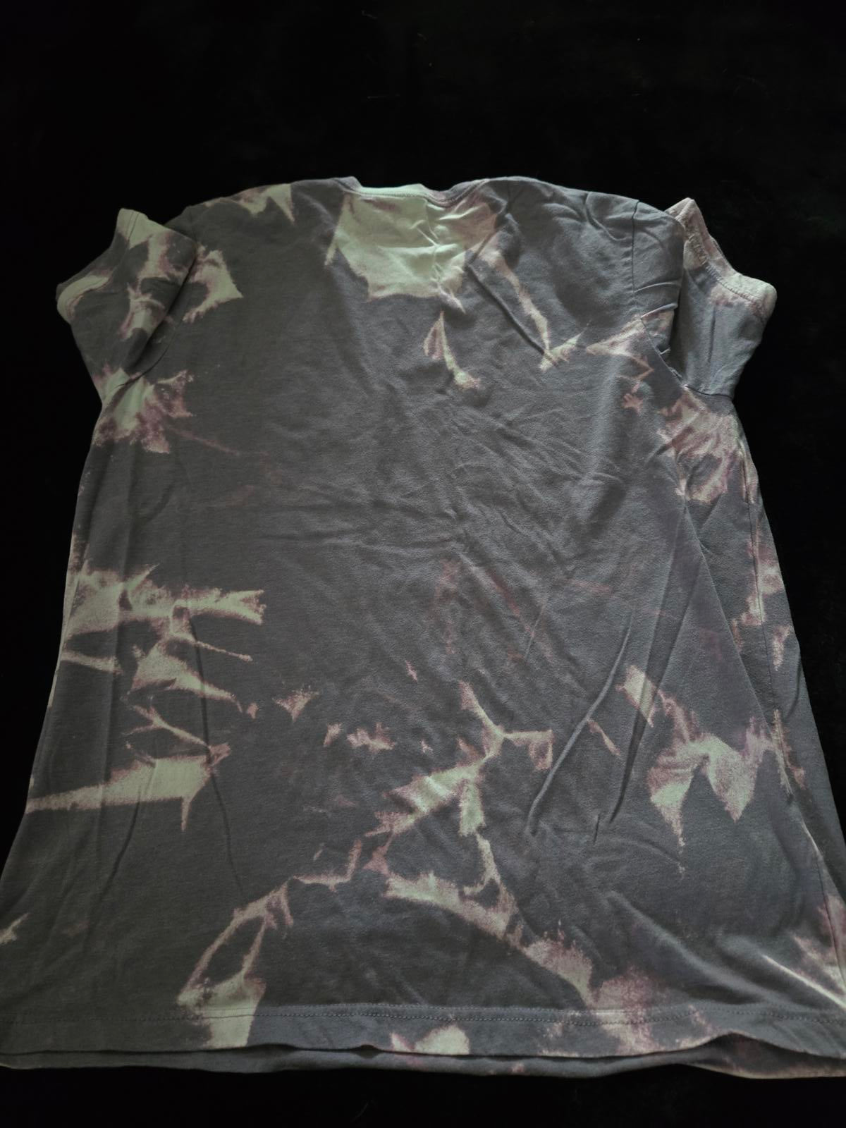 Loves horror t shirt