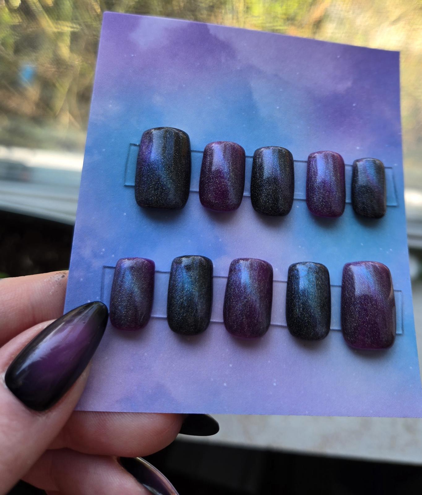 Galaxy cats eye short square press on nails custom made