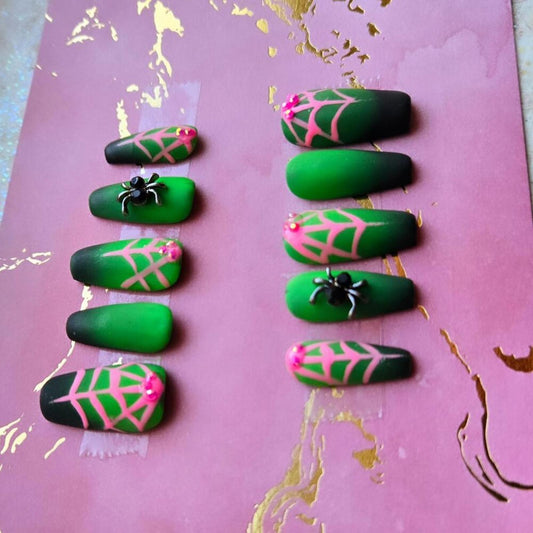 Handmade press on nails ombre with spiderweb gothic