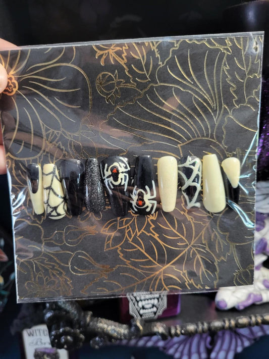 Gothic press on nails custom made