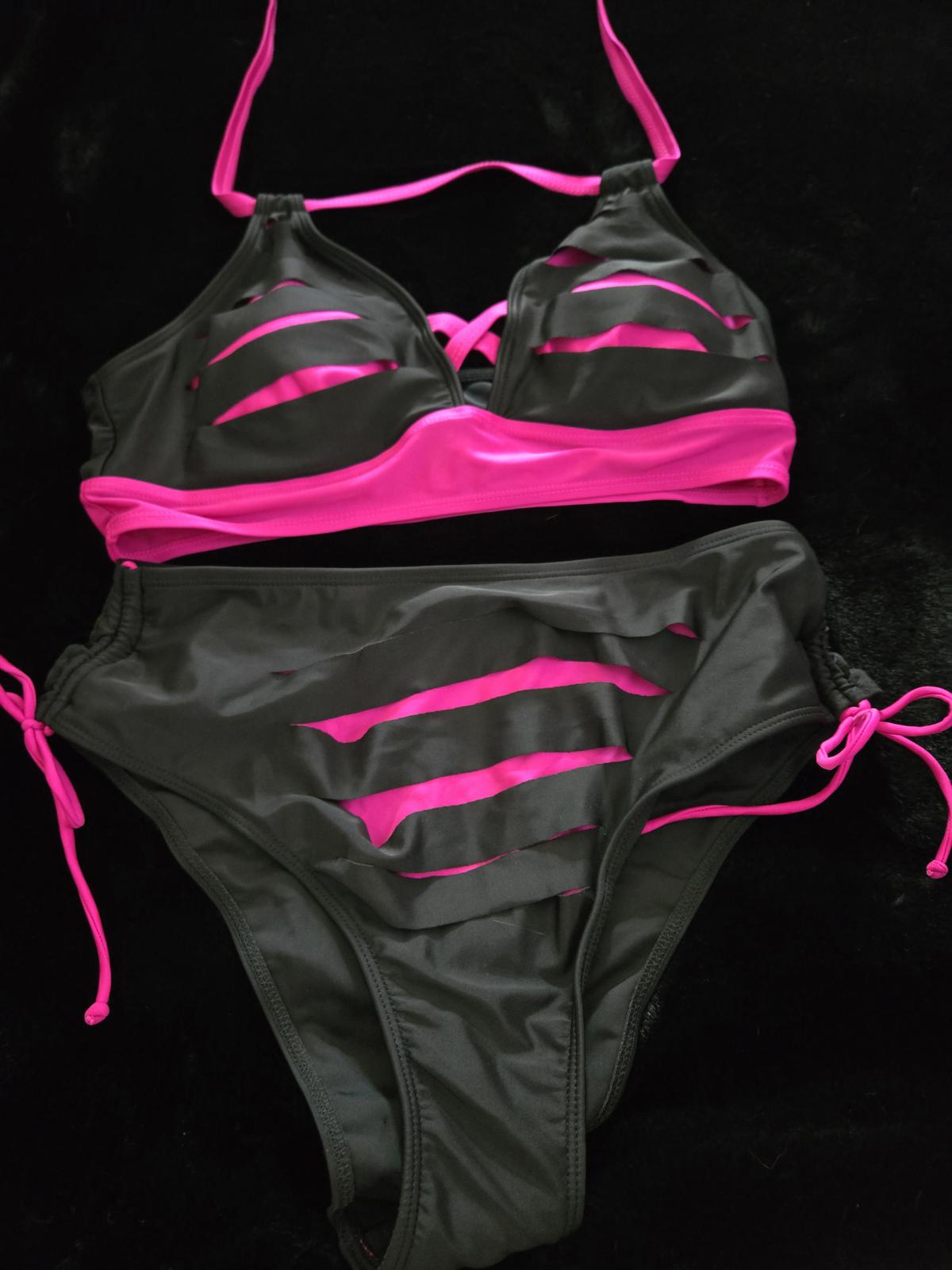 Black and pink bikini swimsuit