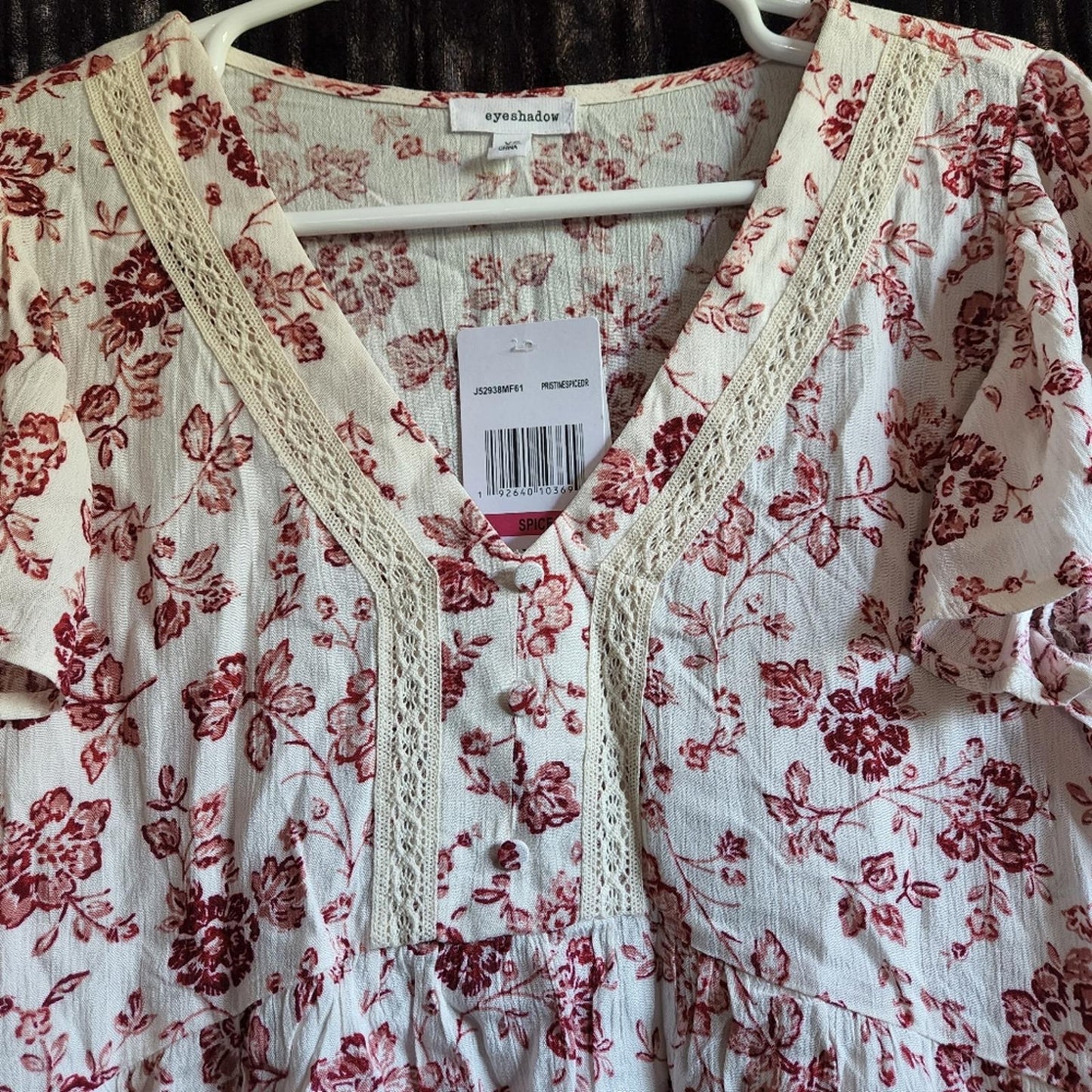 NWT eyeshadow floral boho blouse