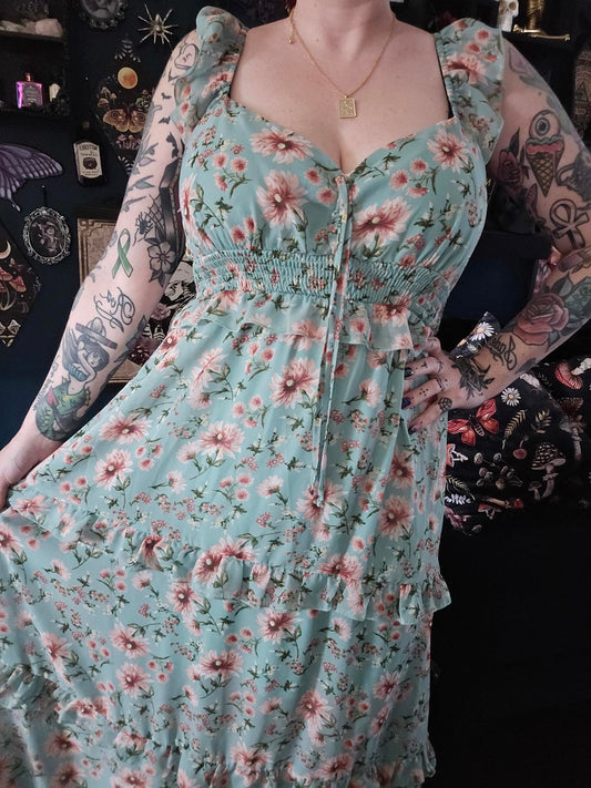 Mini floral maxi dress L