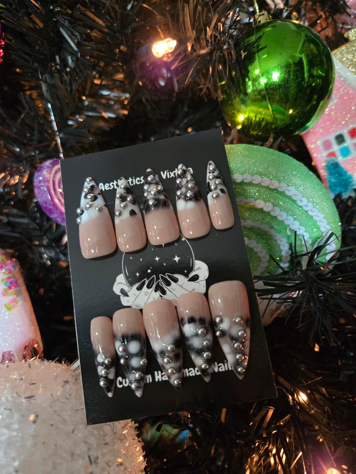 Abstract stiletto nails custom made