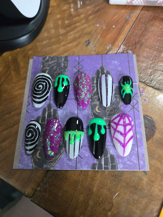 Beetlejuice halloween press on nails custom made