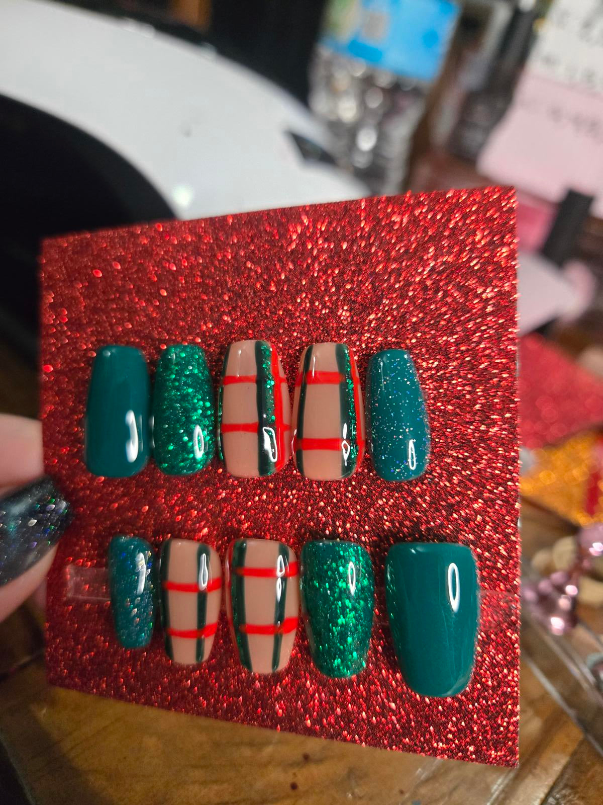 Christmas plaid press on nails custom made