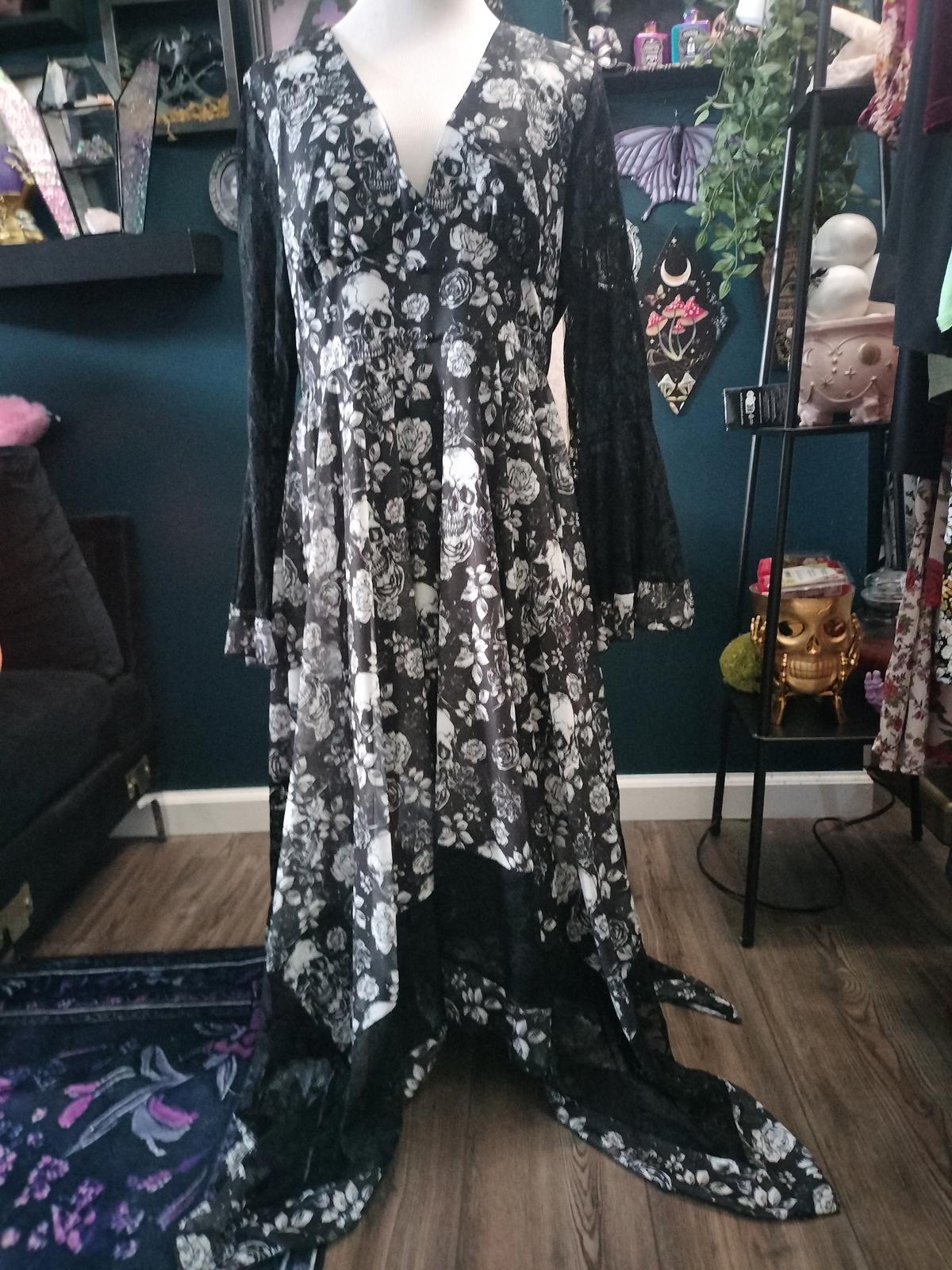 Gothic long sleeve lace dress with skulls and floral print