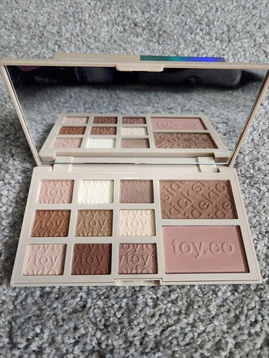 Toy Factory sidekick one face pallete w/ box