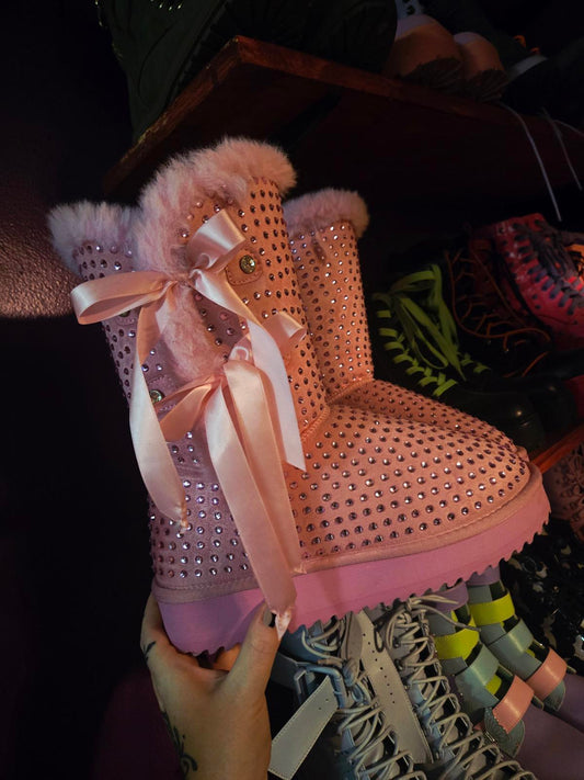 Baby pink bling winter boots with fur insides and bows