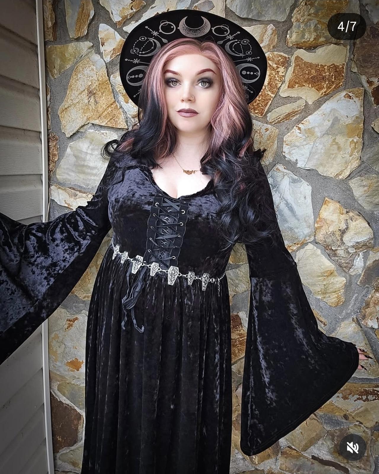 Gothic velvet lace up long sleeve dress NWT